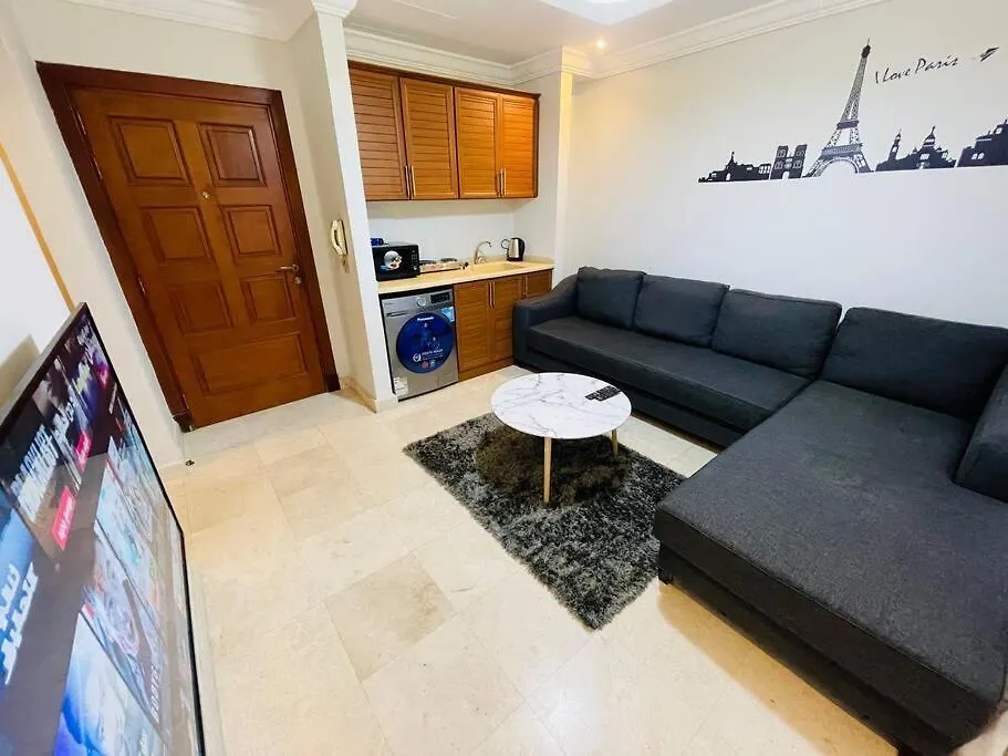 Ferienwohnung Cozy & Self-Entry Dschidda